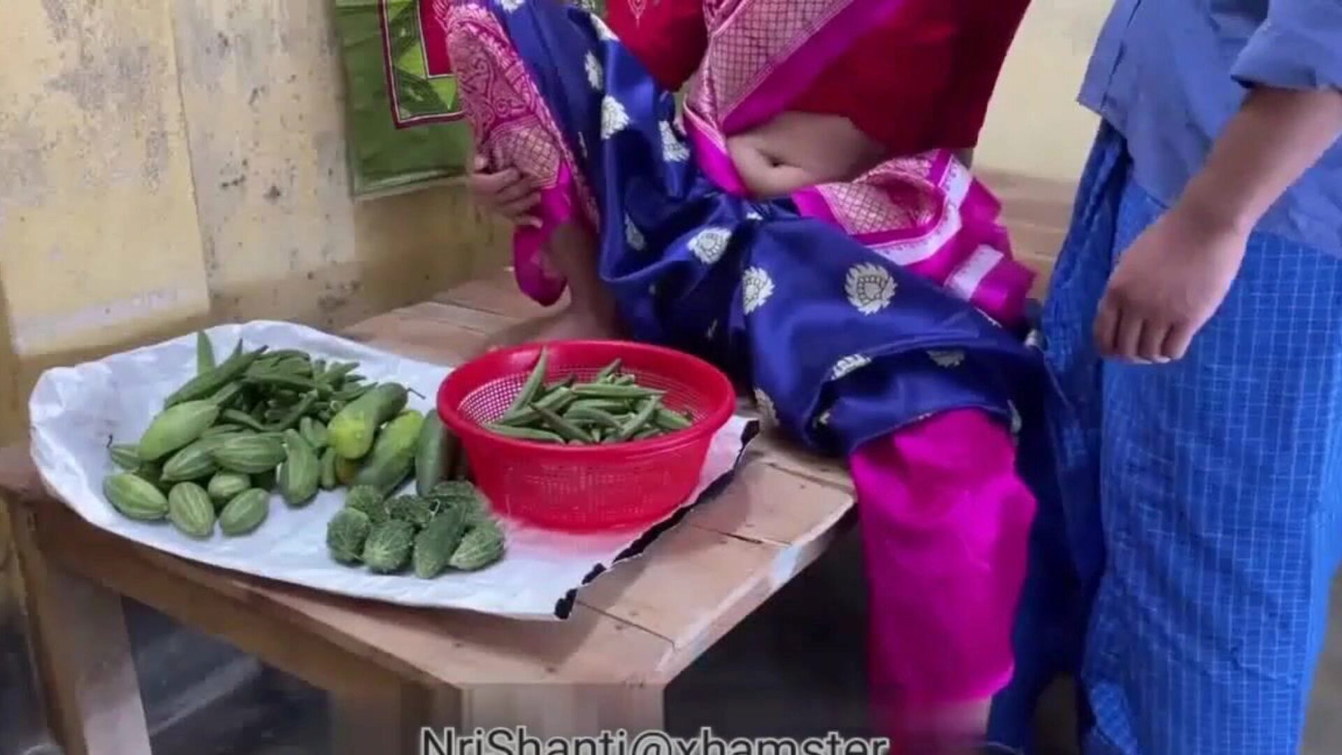 Sabji Bech Rhi Thi Uncle Ne Gaand Mari Hindi Audio: Porn 41 | xHamster Watch Sabji Bech Rhi Thi Uncle Ne Gaand Mari Hindi Audio movie on xHamster - the ultimate archive of free Indian Hindi Online HD xxx porno tube episodes